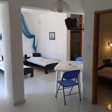 Azolimnos Bay Aparthotel ภายนอก รูปภาพ