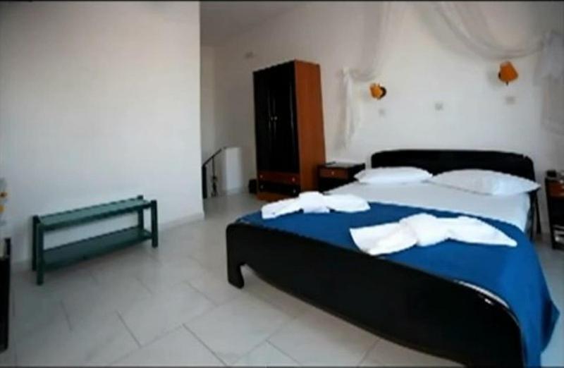 Azolimnos Bay Aparthotel ภายนอก รูปภาพ