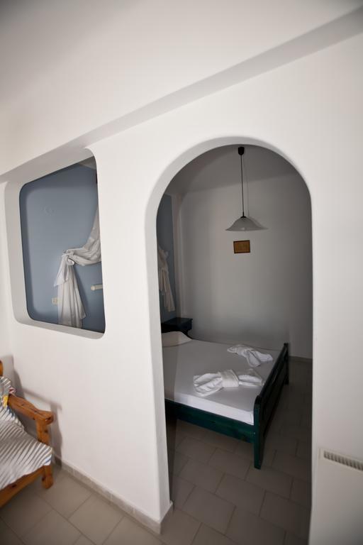 Azolimnos Bay Aparthotel ภายนอก รูปภาพ