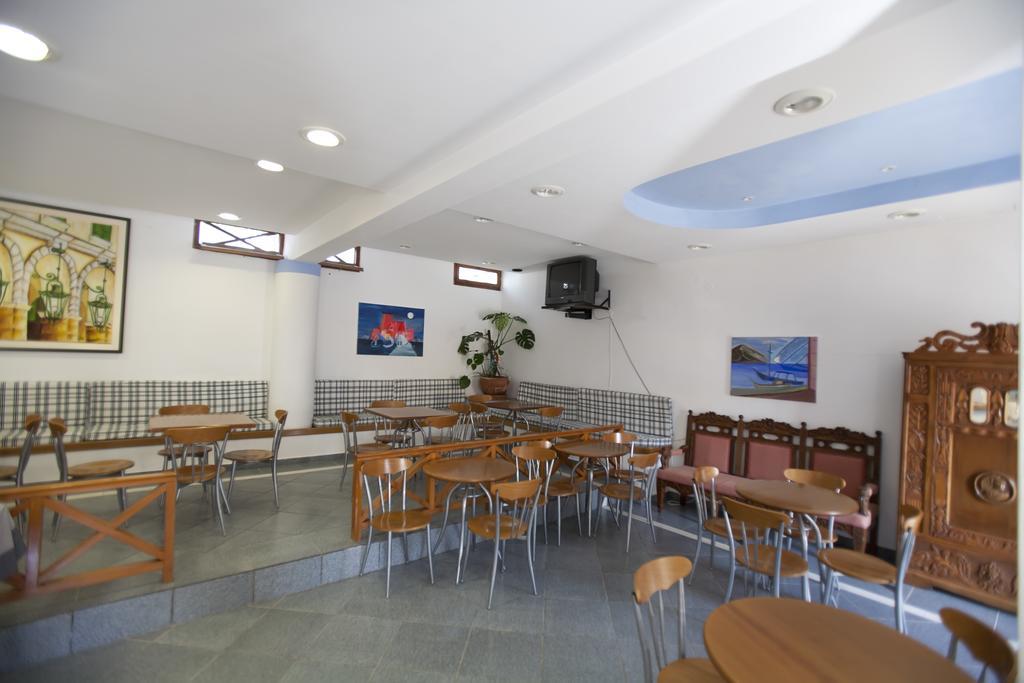 Azolimnos Bay Aparthotel ภายนอก รูปภาพ